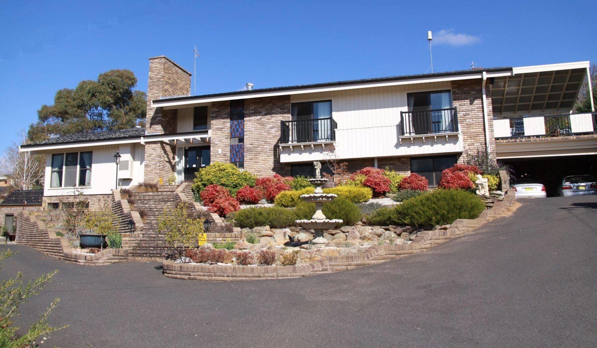 Bathurst Heights Bed & Breakfast Exterior photo